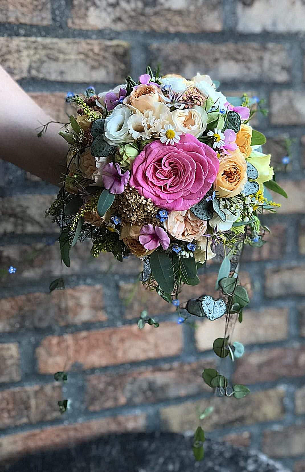 Tear Drop Bridal Bouquet